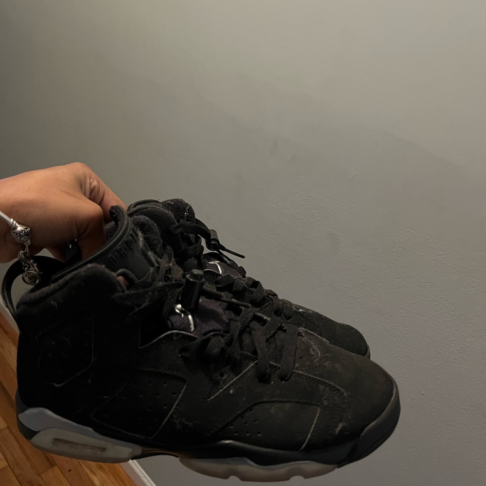 Jordan 6  Black Sneakers